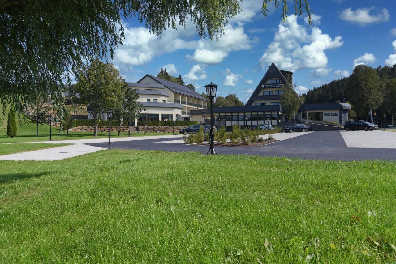 Hotel Haus Tiefenbach ビューリンゲン エクステリア 写真