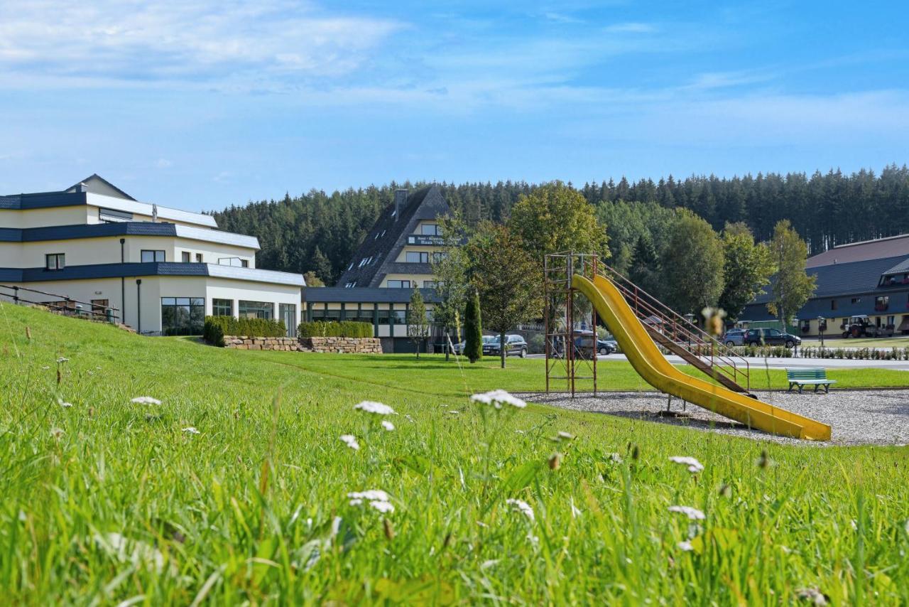 Hotel Haus Tiefenbach ビューリンゲン エクステリア 写真