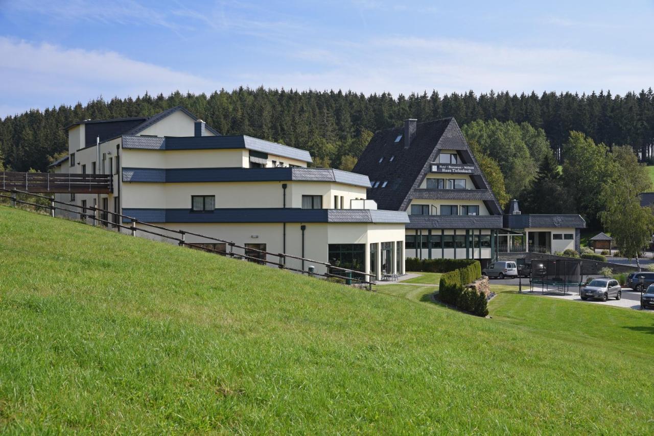 Hotel Haus Tiefenbach ビューリンゲン エクステリア 写真