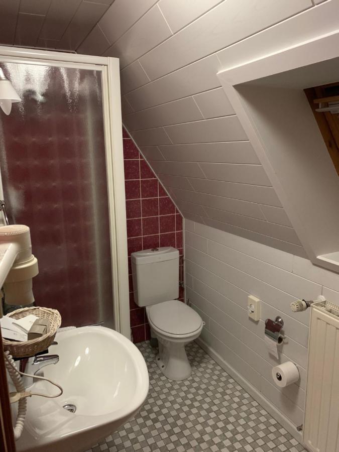 Hotel Haus Tiefenbach ビューリンゲン エクステリア 写真